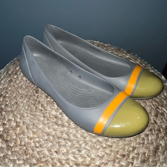 Crocs Cap Toe Ballet Flats - Picture 3 of 6